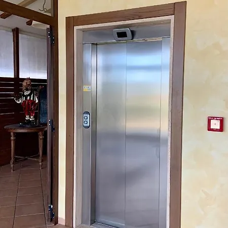 Torre Del Gallo Hotel Ripatransone